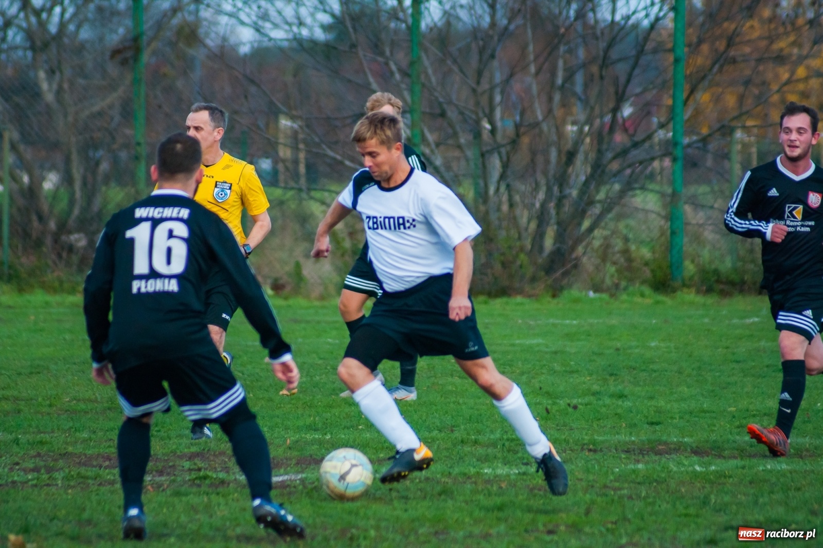 Zdjęcie w galerii na portalu naszraciborz.pl: C klasa. Raciborski Wicher nie dał rady liderowi [FOTO i WIDEO] wiadomości z regionu