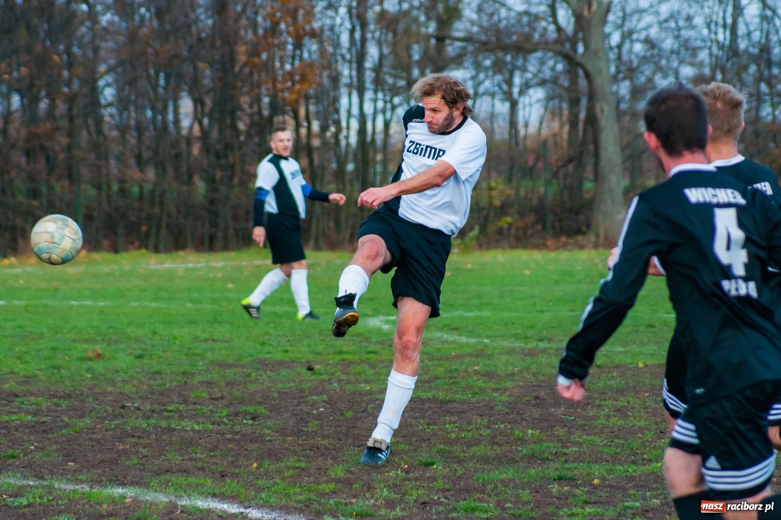 Zdjęcie w galerii na portalu naszraciborz.pl: C klasa. Raciborski Wicher nie dał rady liderowi [FOTO i WIDEO] wiadomości z regionu