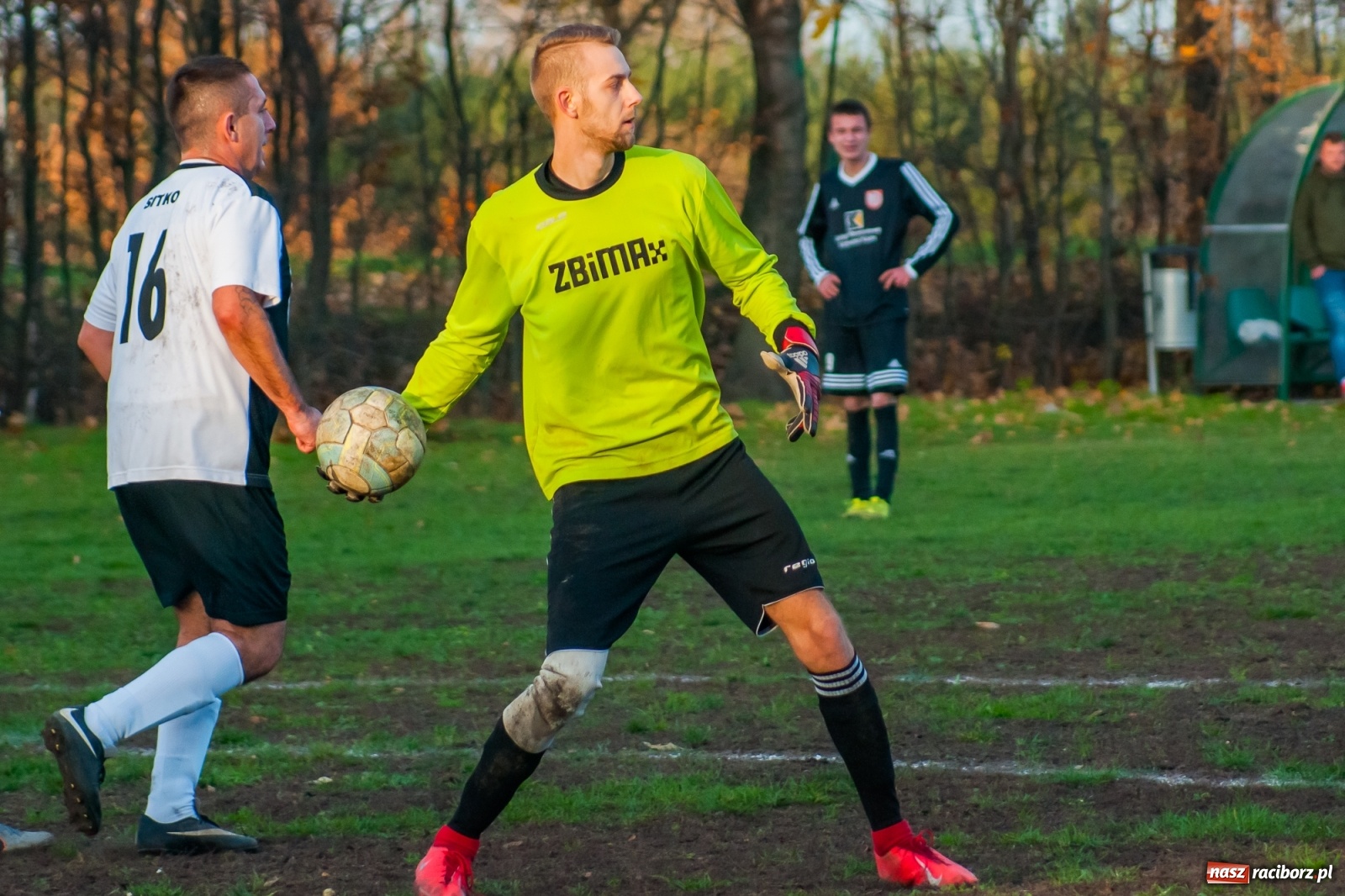 Zdjęcie w galerii na portalu naszraciborz.pl: C klasa. Raciborski Wicher nie dał rady liderowi [FOTO i WIDEO] wiadomości z regionu
