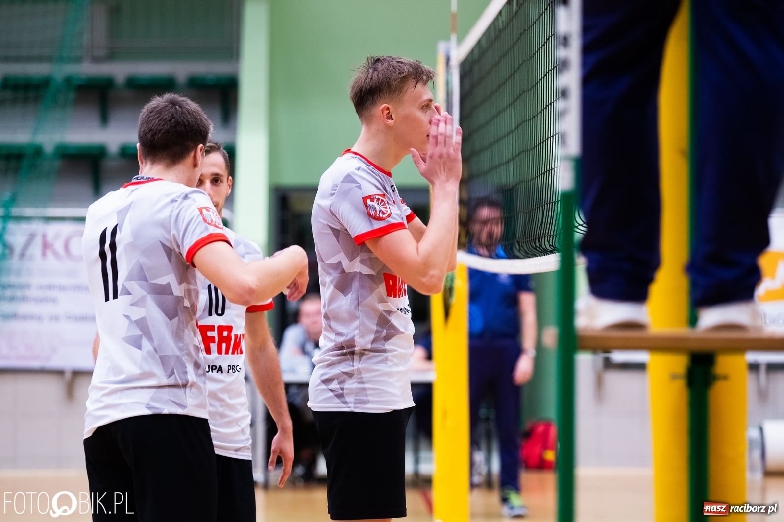 Zdjęcie w galerii na portalu naszraciborz.pl: Siatkarski rollercoaster w Arenie Rafako. Raciborzanie górą! [FOTO i WIDEO] wiadomości z regionu