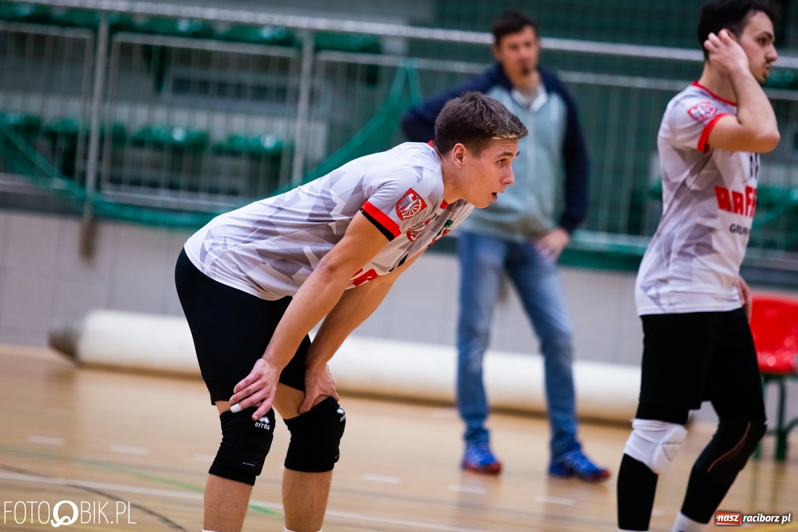 Zdjęcie w galerii na portalu naszraciborz.pl: Siatkarski rollercoaster w Arenie Rafako. Raciborzanie górą! [FOTO i WIDEO] wiadomości z regionu