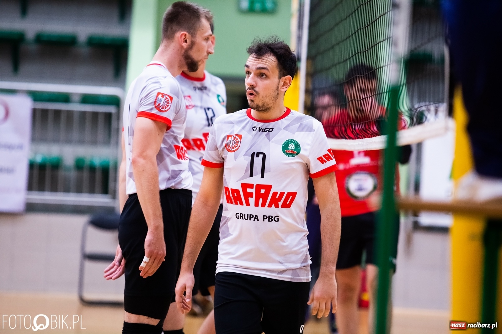 Zdjęcie w galerii na portalu naszraciborz.pl: Siatkarski rollercoaster w Arenie Rafako. Raciborzanie górą! [FOTO i WIDEO] wiadomości z regionu