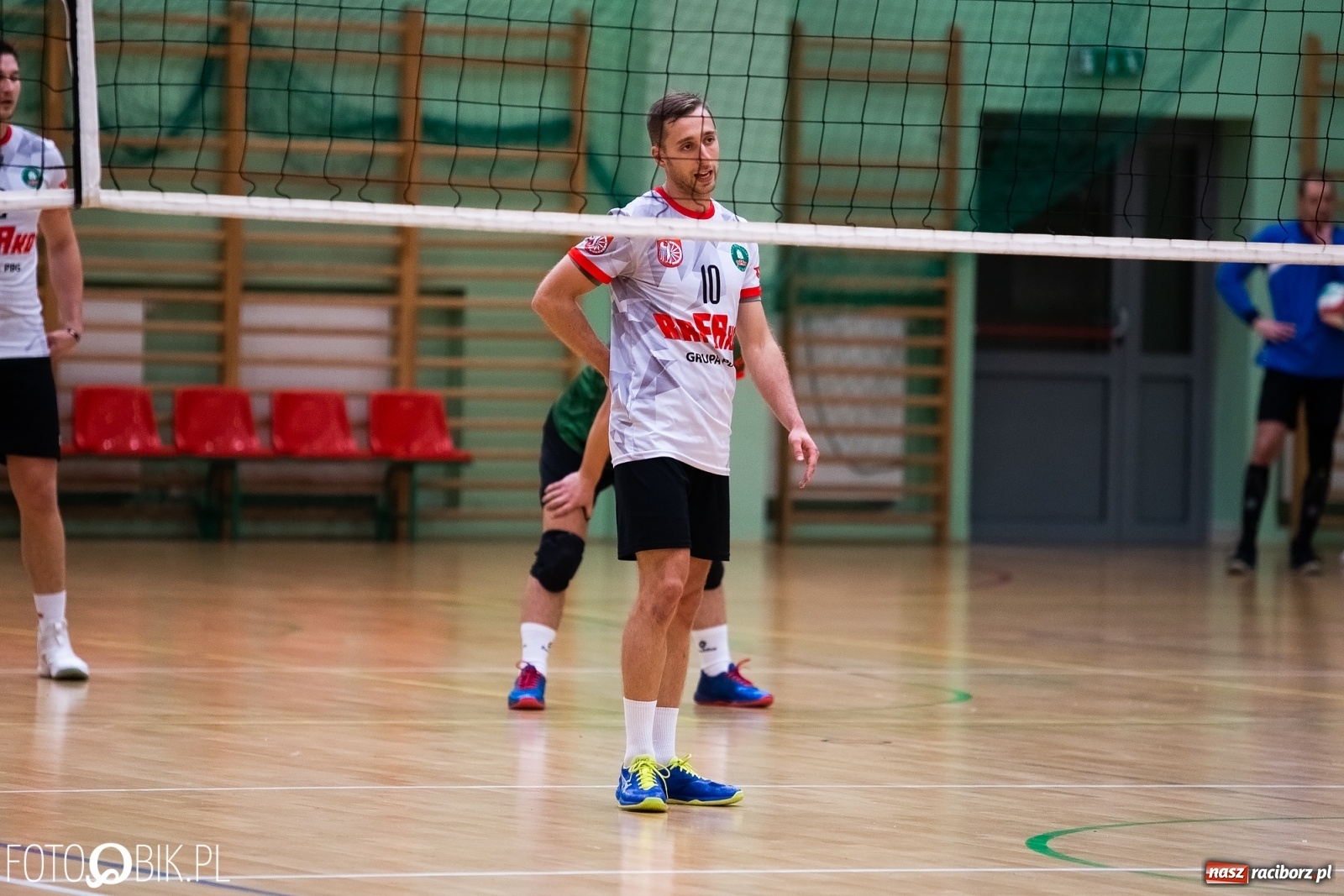 Zdjęcie w galerii na portalu naszraciborz.pl: Siatkarski rollercoaster w Arenie Rafako. Raciborzanie górą! [FOTO i WIDEO] wiadomości z regionu