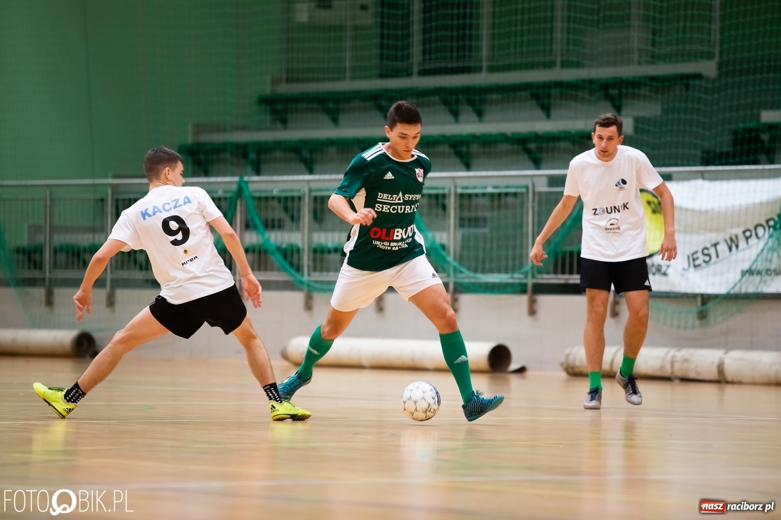 Zdjęcie w galerii na portalu naszraciborz.pl: Piłkarze halowi rozpoczęli sezon. Grad bramek na inaugurację wiadomości z regionu