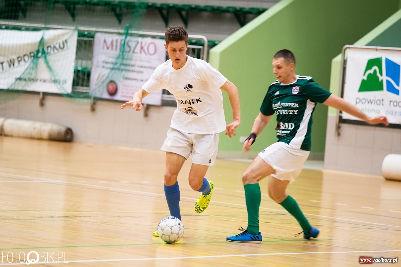 Zdjęcie w galerii na portalu naszraciborz.pl: Piłkarze halowi rozpoczęli sezon. Grad bramek na inaugurację wiadomości z regionu