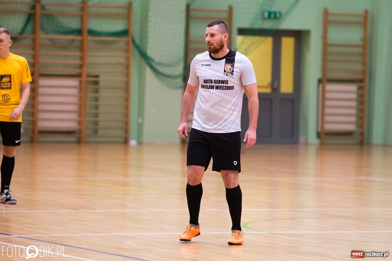 Zdjęcie w galerii na portalu naszraciborz.pl: Piłkarze halowi rozpoczęli sezon. Grad bramek na inaugurację wiadomości z regionu