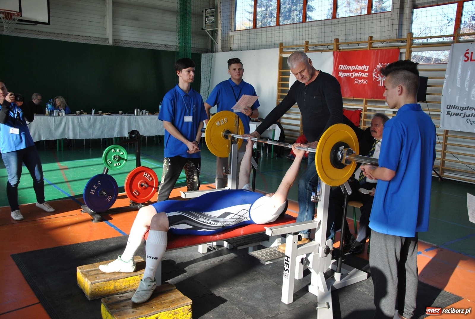 Zdjęcie w galerii na portalu naszraciborz.pl: Huragan przywiózł worek medali!  wiadomości z regionu