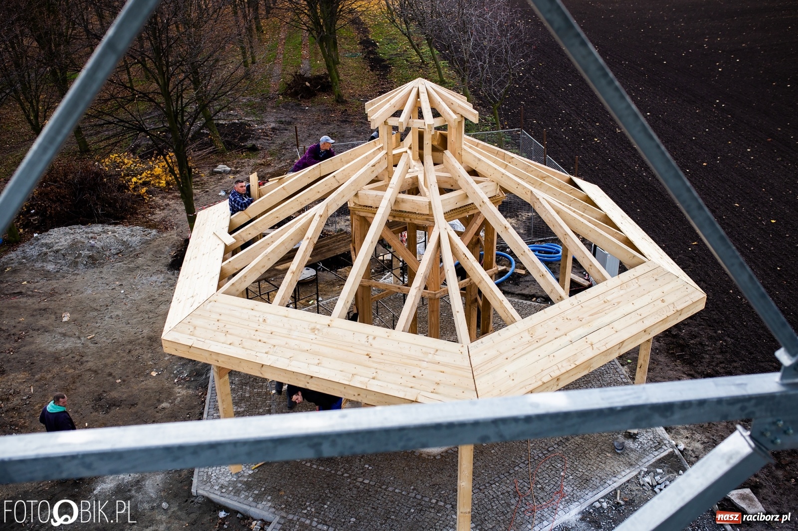 Zdjęcie w galerii na portalu naszraciborz.pl: W Pietrowicach Wielkich powstaje tężnia [FOTO]  wiadomości z regionu