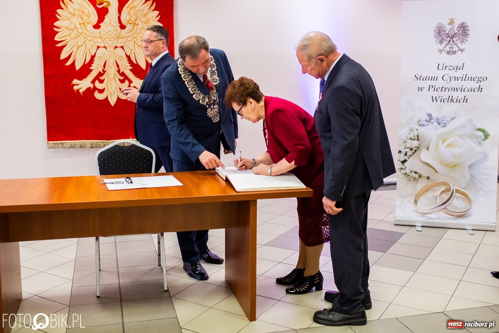 Zdjęcie w galerii na portalu naszraciborz.pl: Złote gody w Pietrowicach Wielkich [FOTO] wiadomości z regionu
