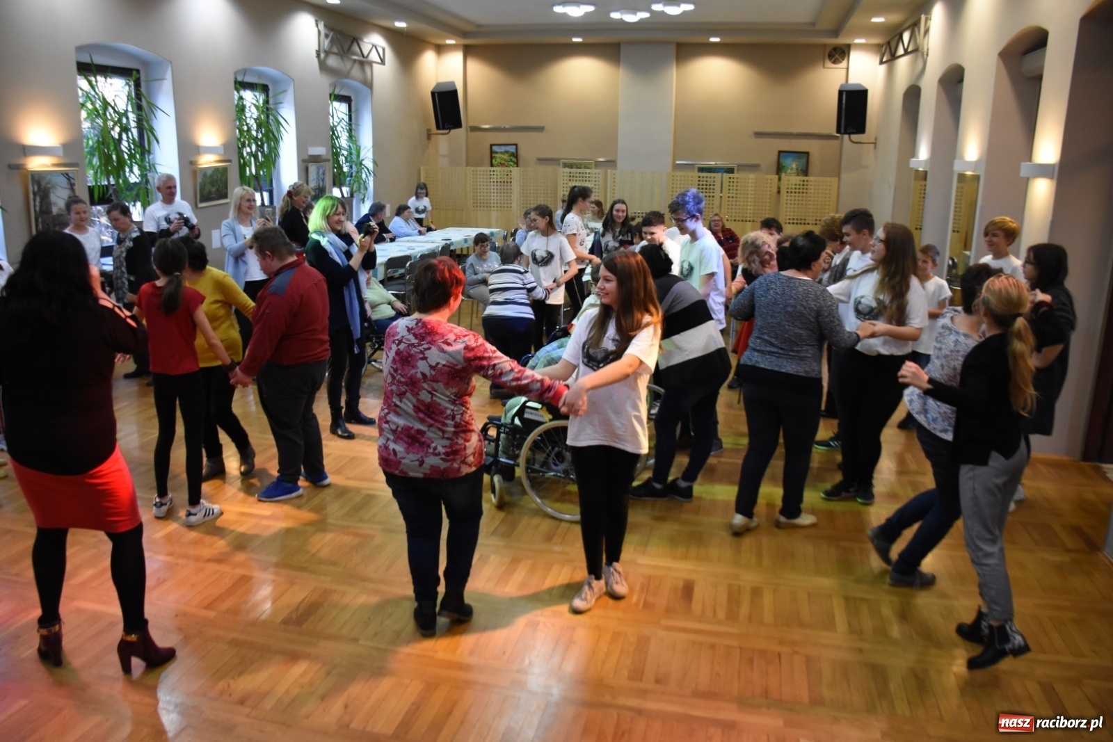 Zdjęcie w galerii na portalu naszraciborz.pl: Dzieci dzieciom. 25 lat integracji w Tworkowie  wiadomości z regionu