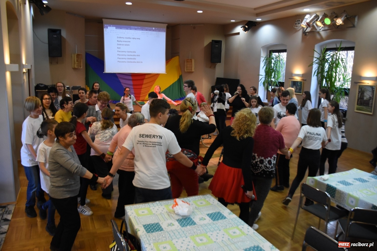 Zdjęcie w galerii na portalu naszraciborz.pl: Dzieci dzieciom. 25 lat integracji w Tworkowie  wiadomości z regionu