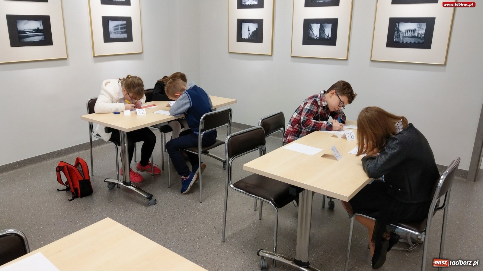 Zdjęcie w galerii na portalu naszraciborz.pl: Poznaliśmy powiatowego Mistrza Kaligrafii wiadomości z regionu