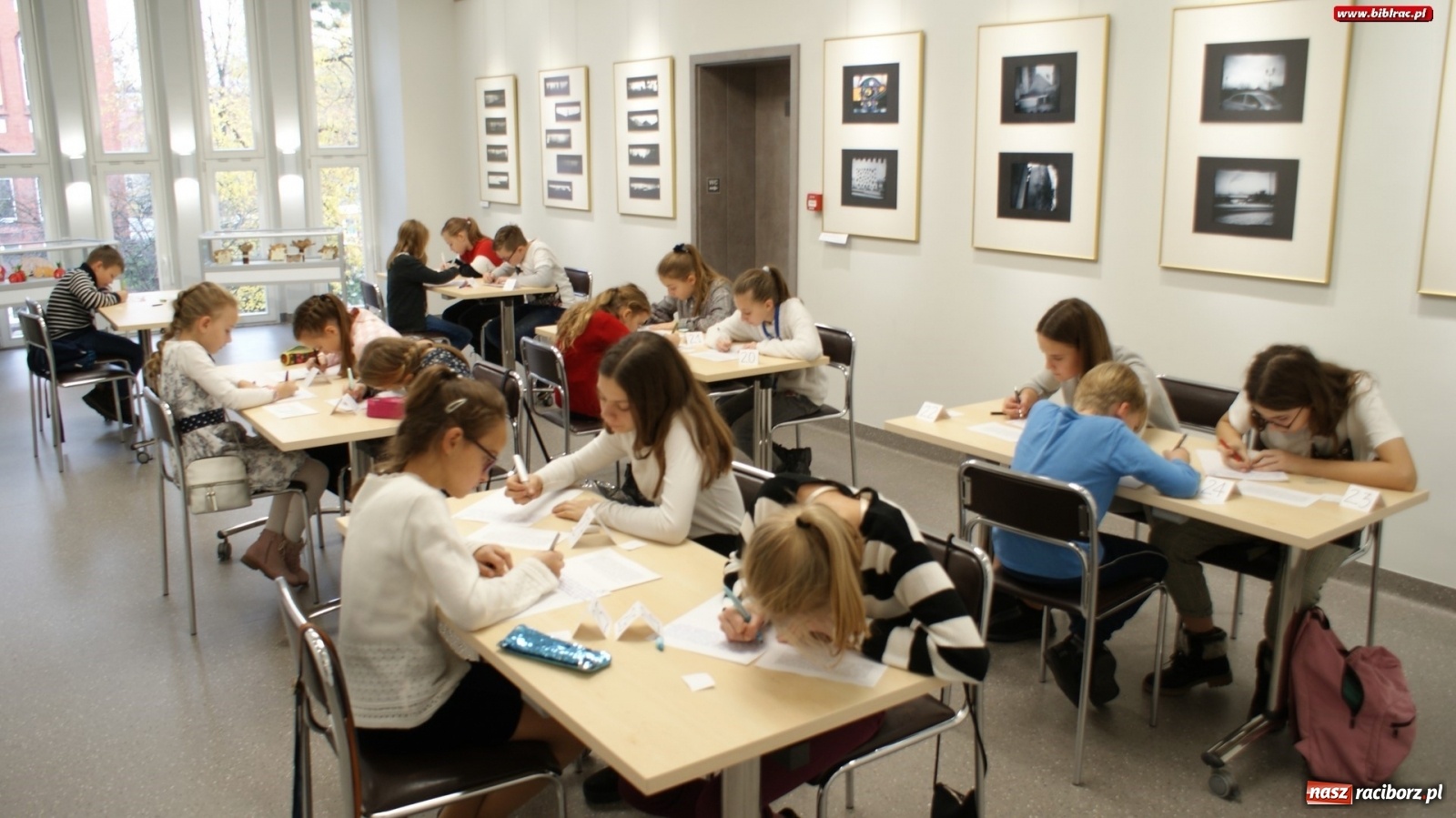 Zdjęcie w galerii na portalu naszraciborz.pl: Poznaliśmy powiatowego Mistrza Kaligrafii wiadomości z regionu