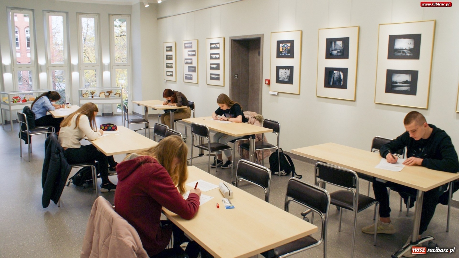 Zdjęcie w galerii na portalu naszraciborz.pl: Poznaliśmy powiatowego Mistrza Kaligrafii wiadomości z regionu