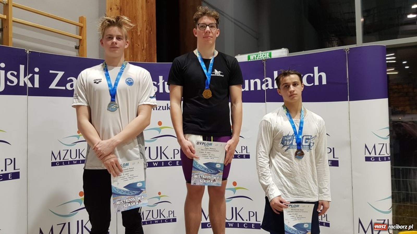 Zdjęcie w galerii na portalu naszraciborz.pl: Medalowe żniwa pływaków ZSOMS wiadomości z regionu
