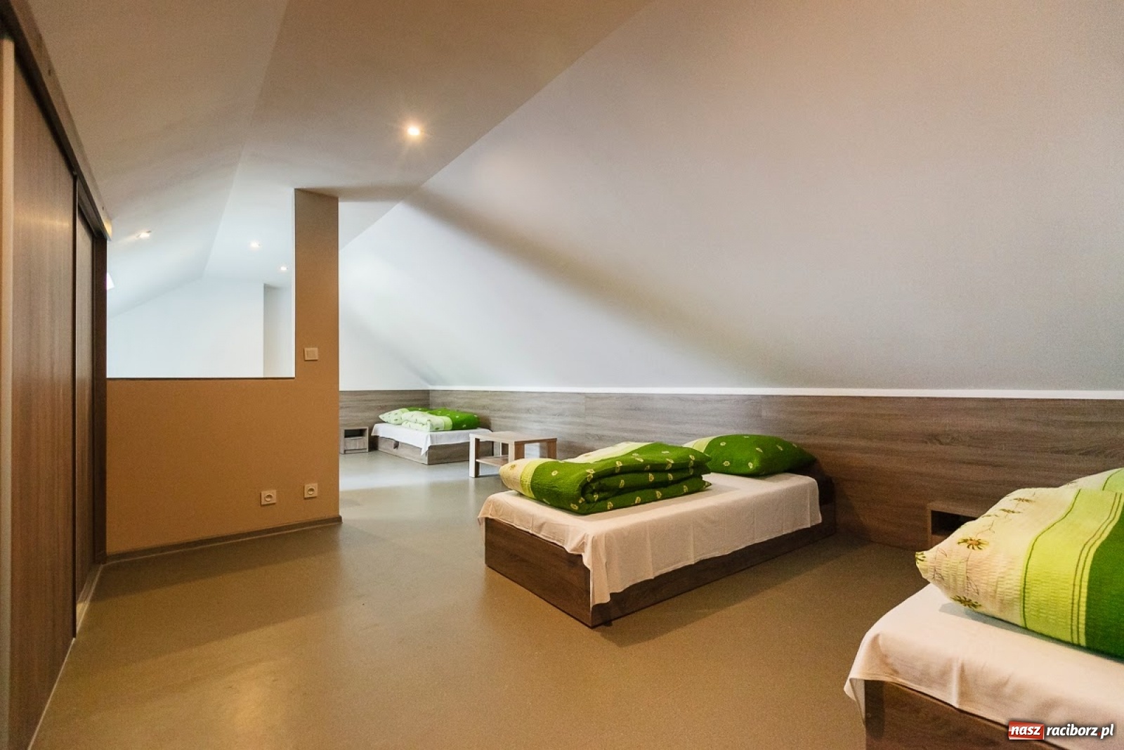 Zdjęcie w galerii na portalu naszraciborz.pl: Noclegi dla pracowników. Baza noclegowa dla firm i agencji pracy wiadomości z regionu