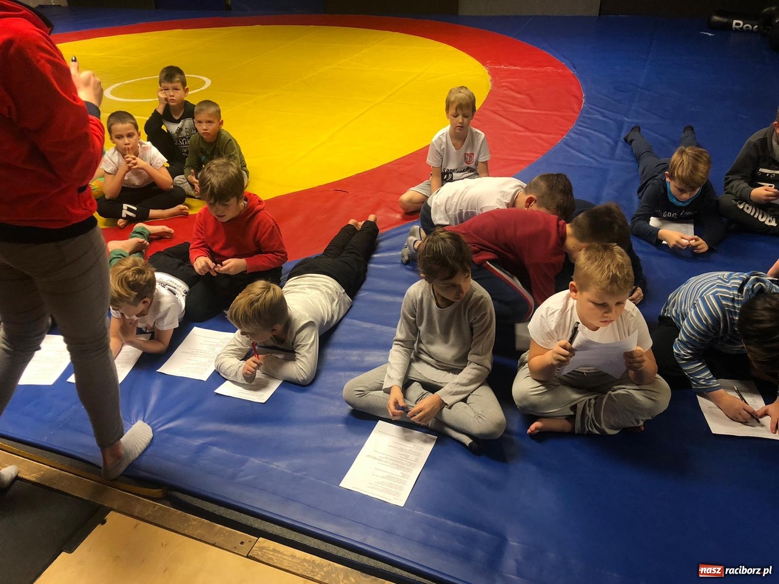 Zdjęcie w galerii na portalu naszraciborz.pl: Trenuję - nie zażywam. Profilaktyka w Łamatorze wiadomości z regionu