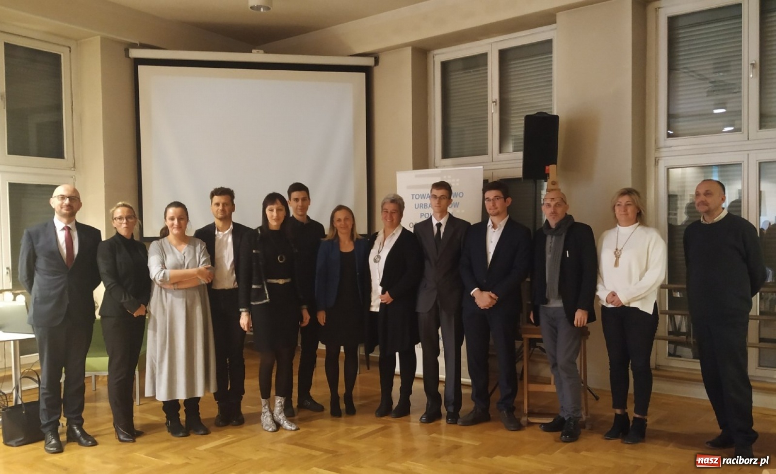 Zdjęcie w galerii na portalu naszraciborz.pl: Dyplomant raciborskiej PWSZ z nagrodą Towarszystwa Urbanistów Polskich wiadomości z regionu