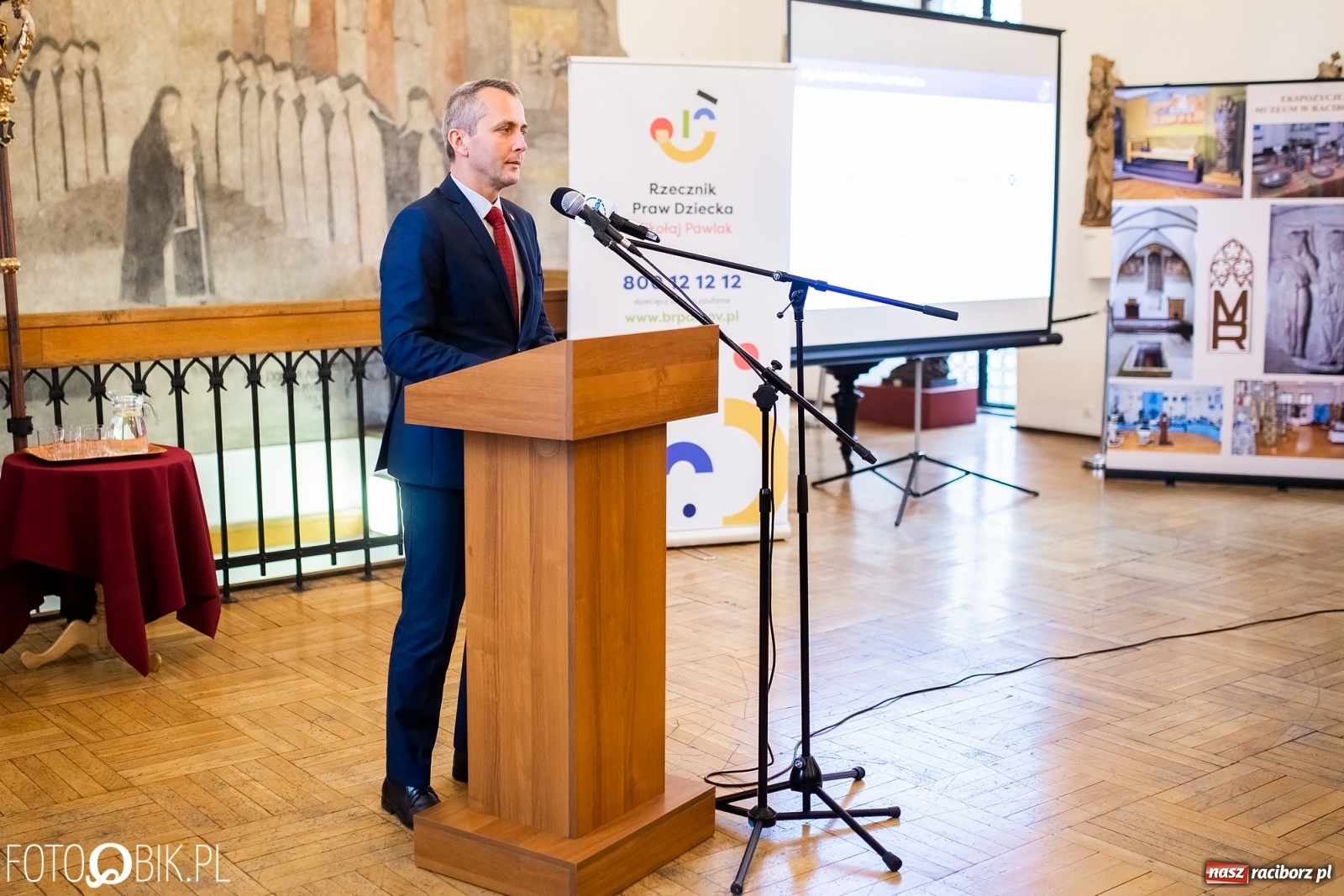 Zdjęcie w galerii na portalu naszraciborz.pl: Racibórz otrzymał honorowy tytuł Miasta przyjaznego prawom dziecka wiadomości z regionu