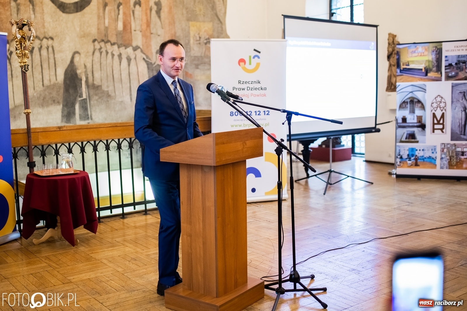 Zdjęcie w galerii na portalu naszraciborz.pl: Racibórz otrzymał honorowy tytuł Miasta przyjaznego prawom dziecka wiadomości z regionu