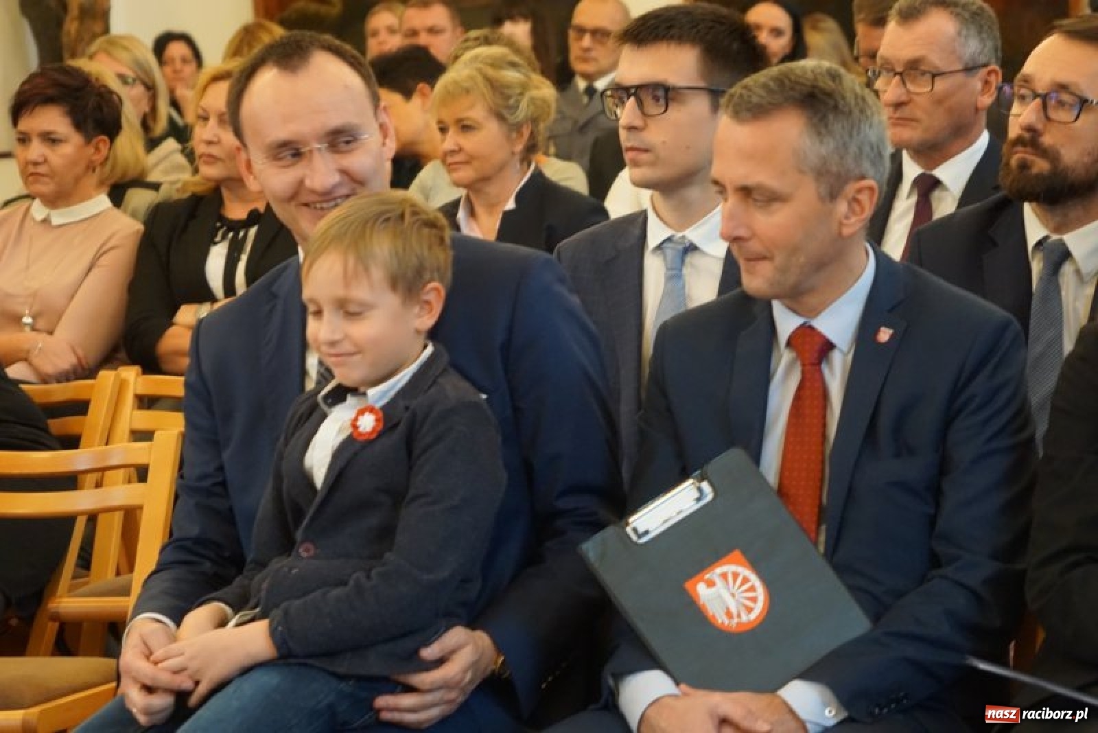 Zdjęcie w galerii na portalu naszraciborz.pl: Racibórz otrzymał honorowy tytuł Miasta przyjaznego prawom dziecka wiadomości z regionu