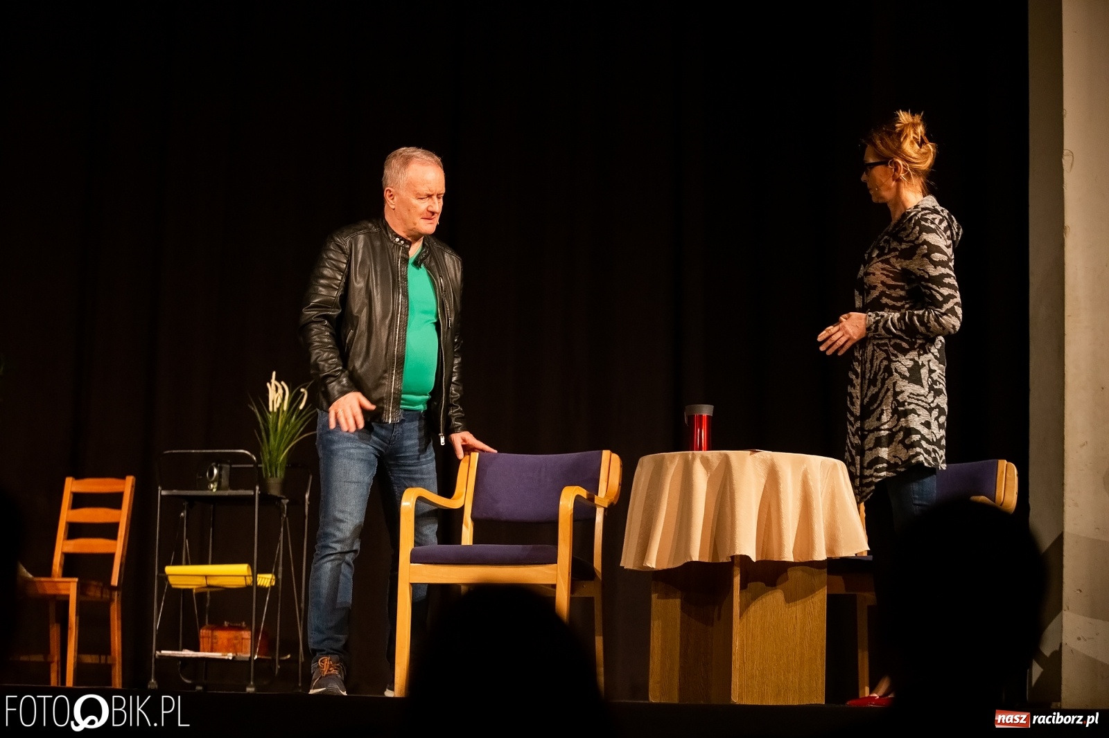 Zdjęcie w galerii na portalu naszraciborz.pl: Spektakl profilaktyczny w DK Strzecha wiadomości z regionu