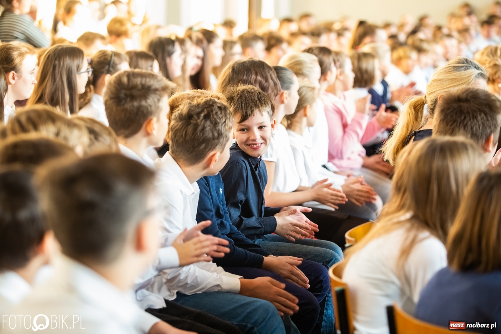 Zdjęcie w galerii na portalu naszraciborz.pl: Spotkanie Rzecznika Mikołaja Pawlaka z uczniami SP 1 wiadomości z regionu