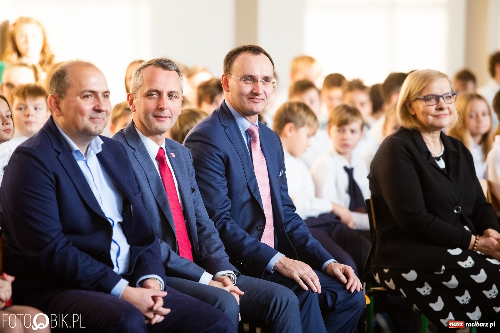 Zdjęcie w galerii na portalu naszraciborz.pl: Spotkanie Rzecznika Mikołaja Pawlaka z uczniami SP 1 wiadomości z regionu