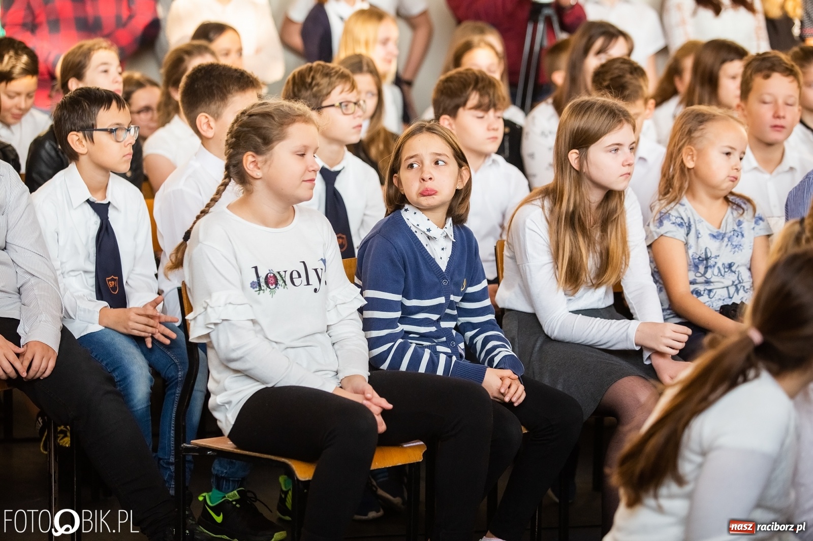 Zdjęcie w galerii na portalu naszraciborz.pl: Spotkanie Rzecznika Mikołaja Pawlaka z uczniami SP 1 wiadomości z regionu