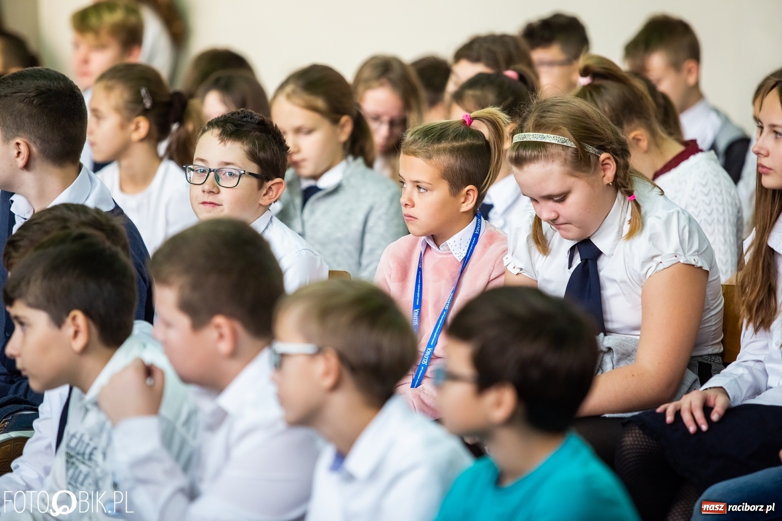 Zdjęcie w galerii na portalu naszraciborz.pl: Spotkanie Rzecznika Mikołaja Pawlaka z uczniami SP 1 wiadomości z regionu