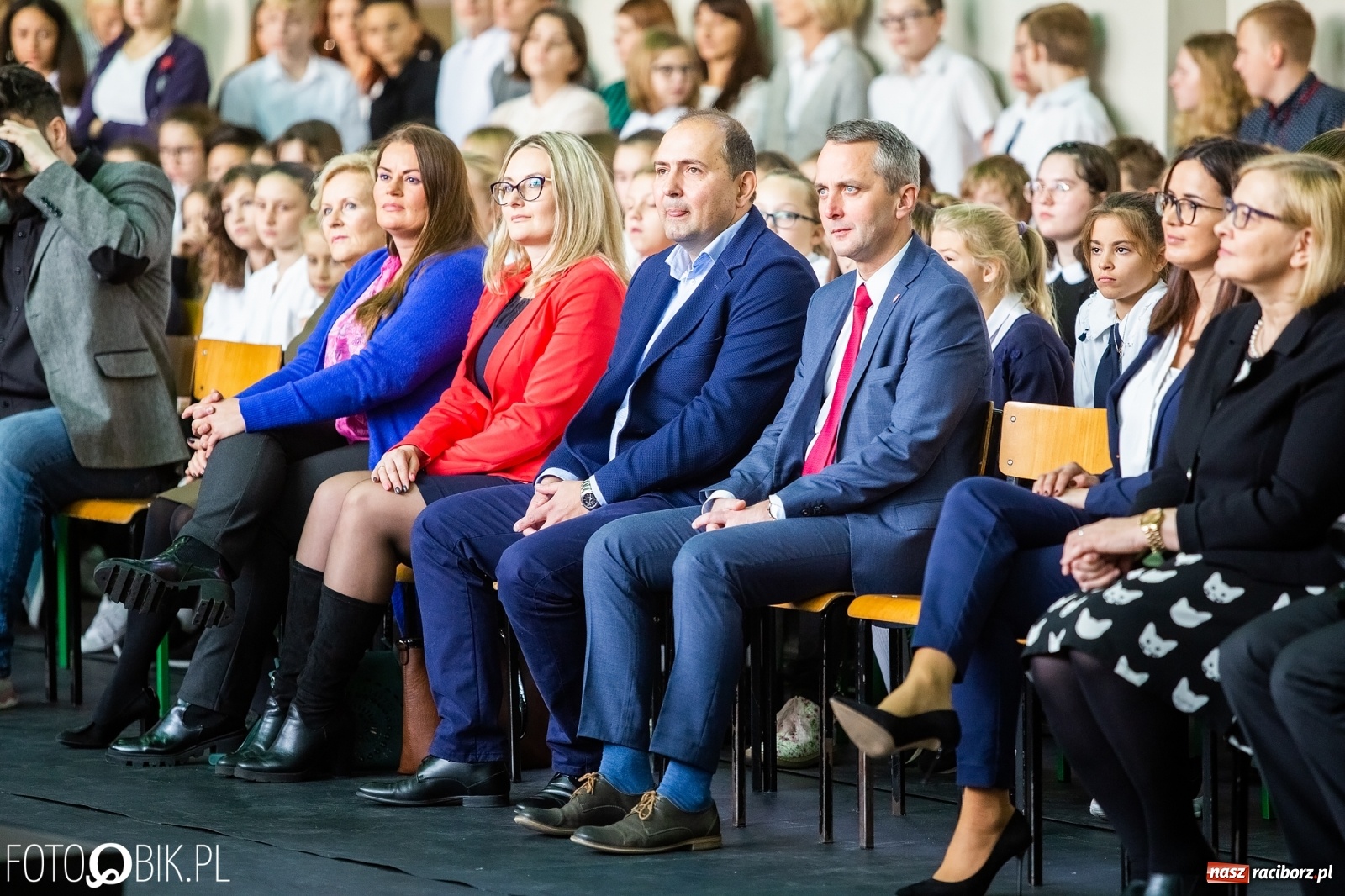 Zdjęcie w galerii na portalu naszraciborz.pl: Spotkanie Rzecznika Mikołaja Pawlaka z uczniami SP 1 wiadomości z regionu
