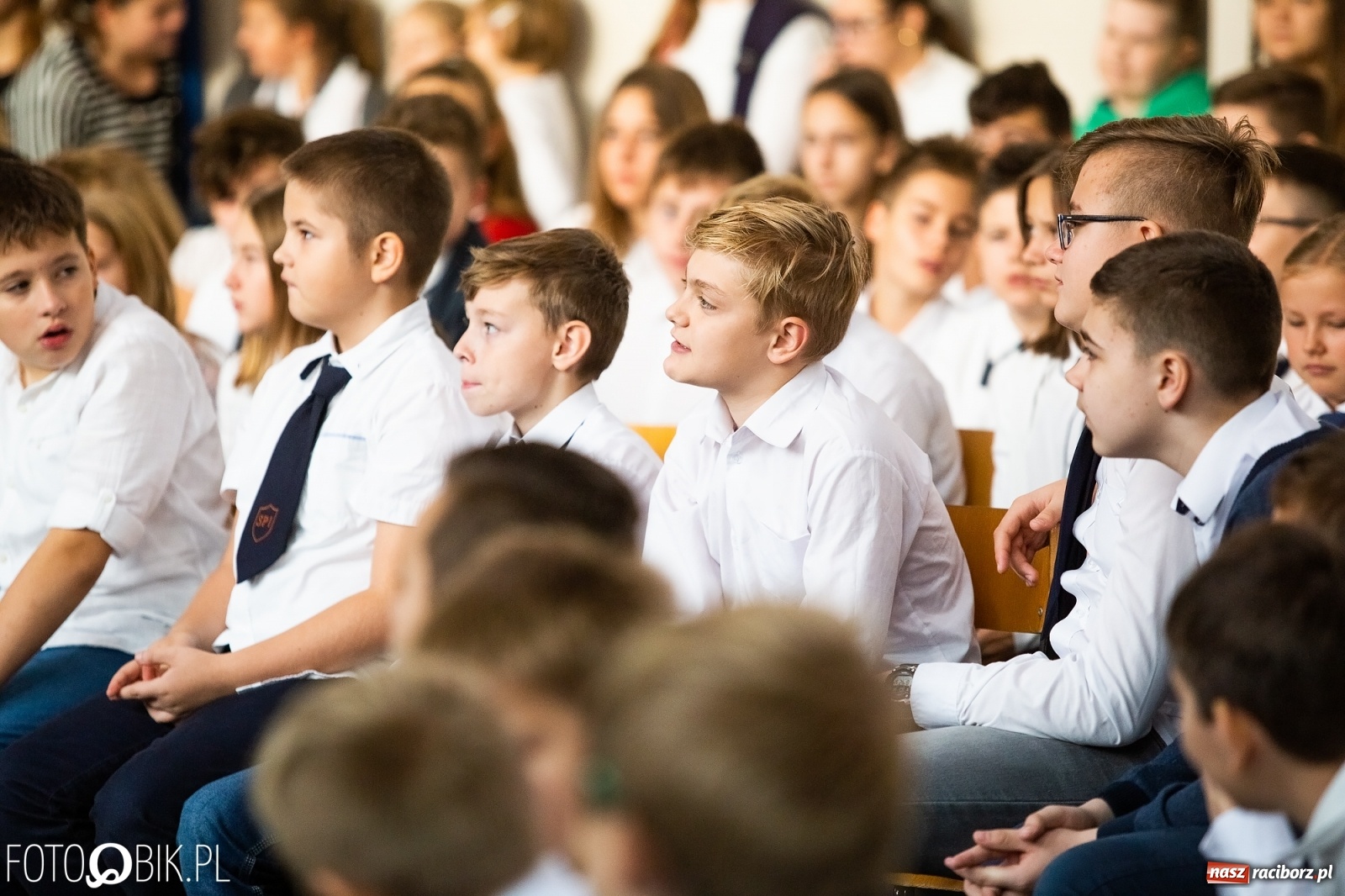 Zdjęcie w galerii na portalu naszraciborz.pl: Spotkanie Rzecznika Mikołaja Pawlaka z uczniami SP 1 wiadomości z regionu