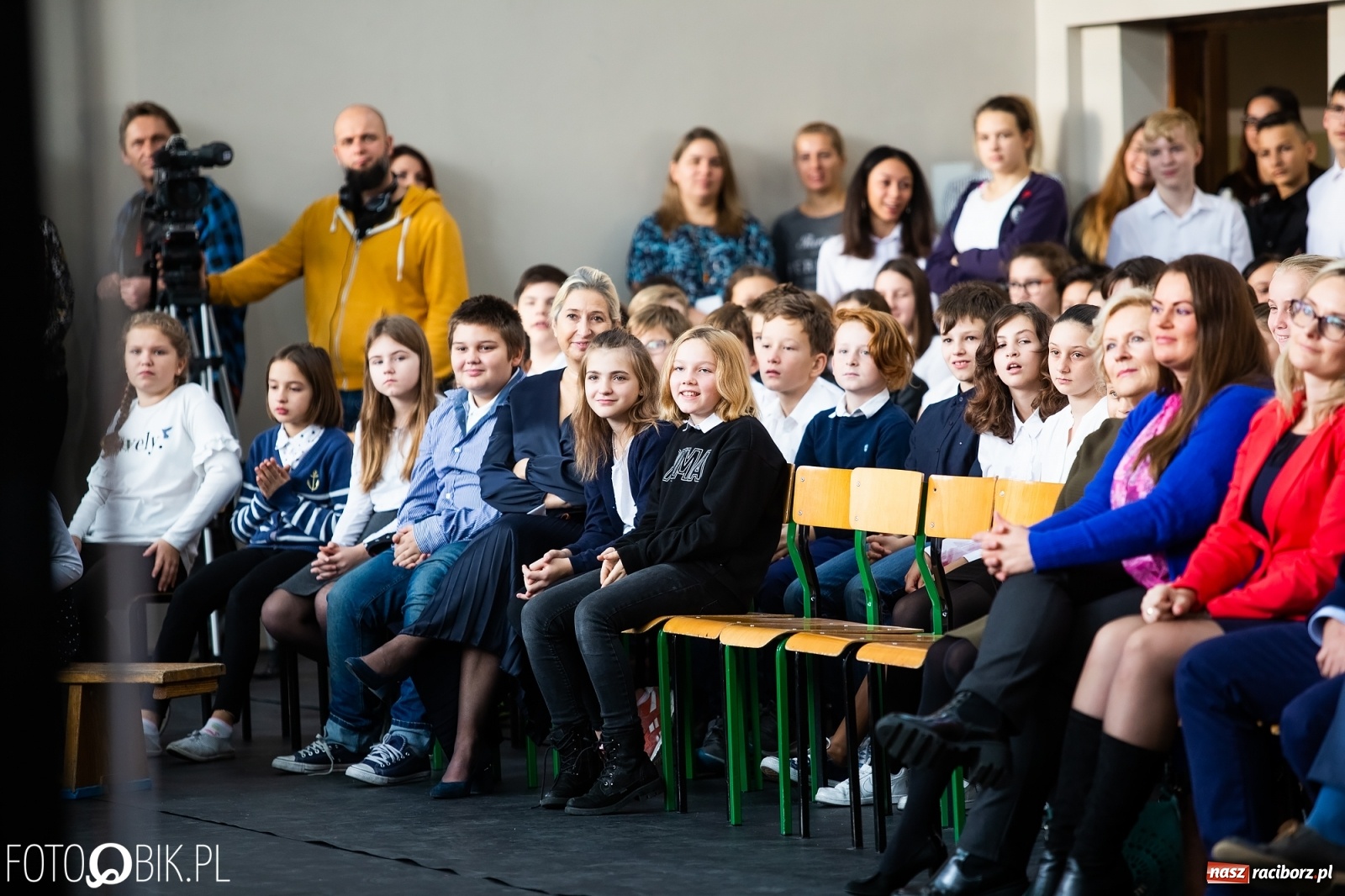 Zdjęcie w galerii na portalu naszraciborz.pl: Spotkanie Rzecznika Mikołaja Pawlaka z uczniami SP 1 wiadomości z regionu