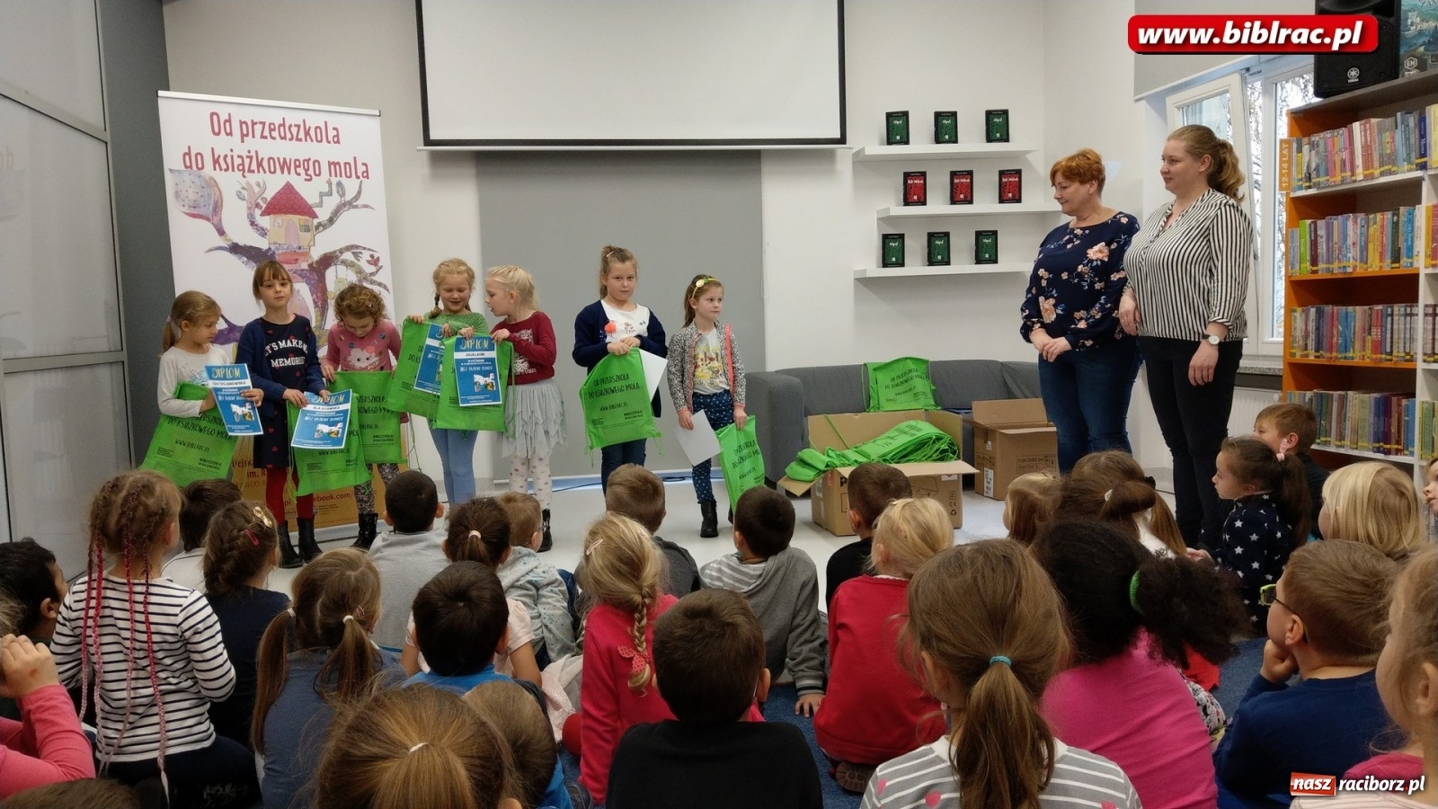 Zdjęcie w galerii na portalu naszraciborz.pl: Od przedszkola do książkowego mola. Finał projektu w MiPBP wiadomości z regionu