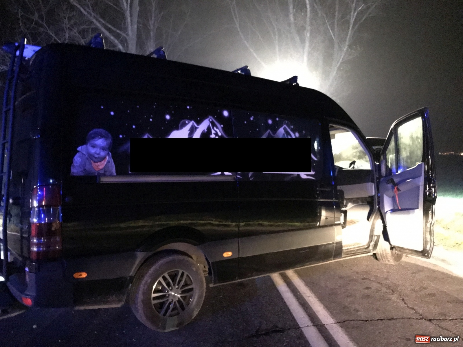 Zdjęcie w galerii na portalu naszraciborz.pl: Kierowca z Niemiec wymusił pierwszeństwo  wiadomości z regionu