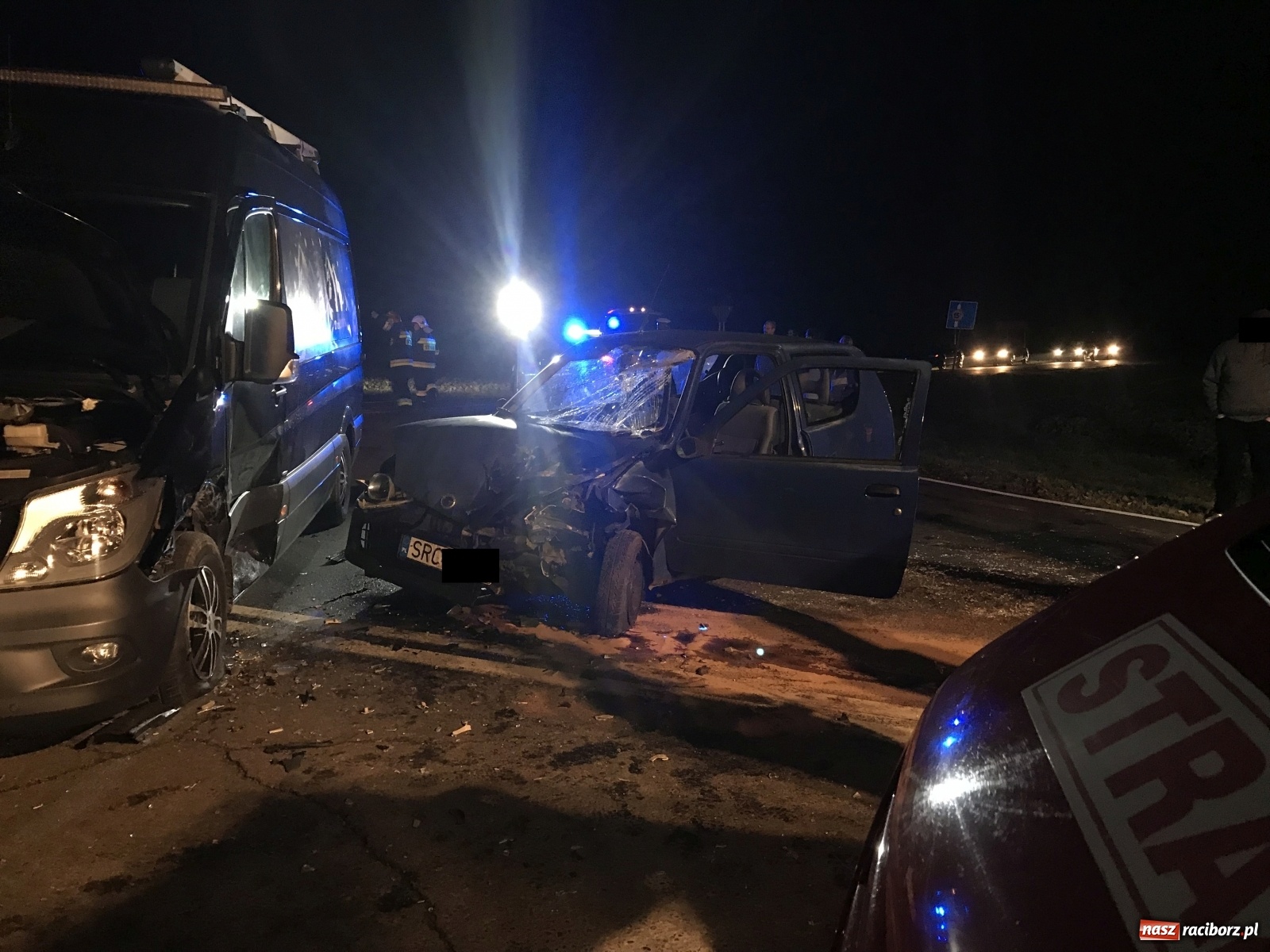 Zdjęcie w galerii na portalu naszraciborz.pl: Kierowca z Niemiec wymusił pierwszeństwo  wiadomości z regionu