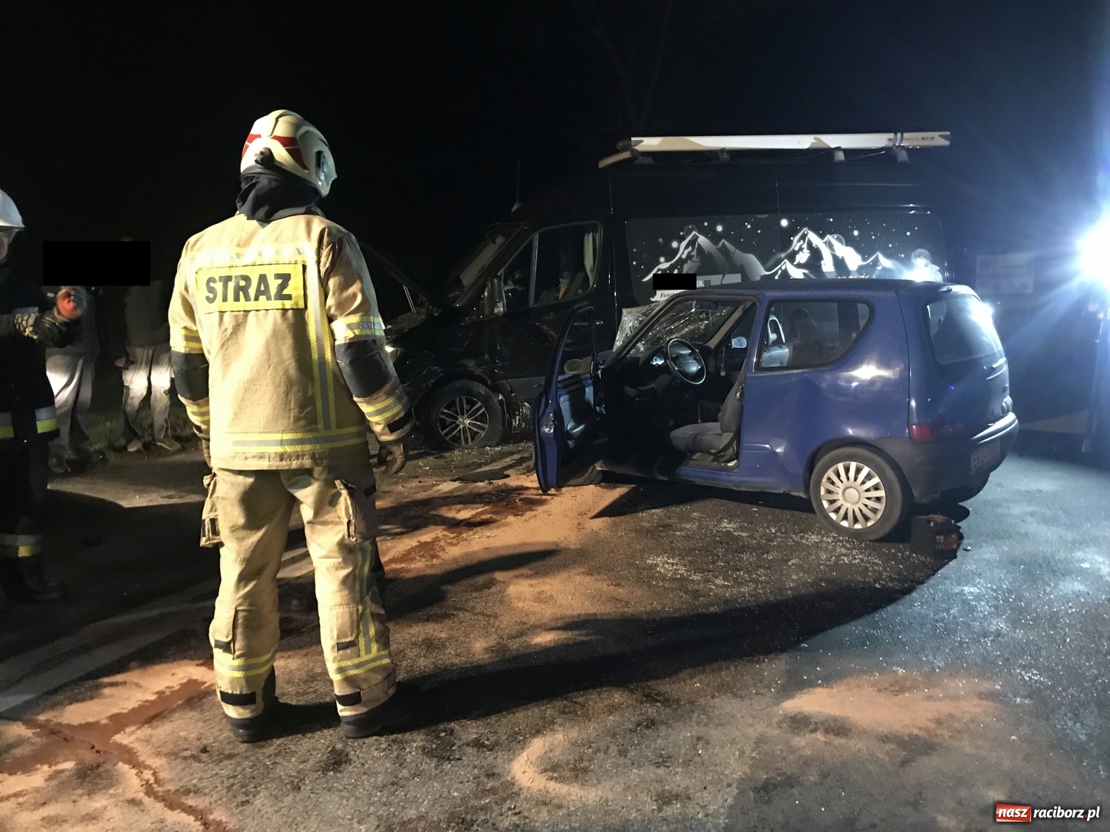 Zdjęcie w galerii na portalu naszraciborz.pl: Kierowca z Niemiec wymusił pierwszeństwo  wiadomości z regionu