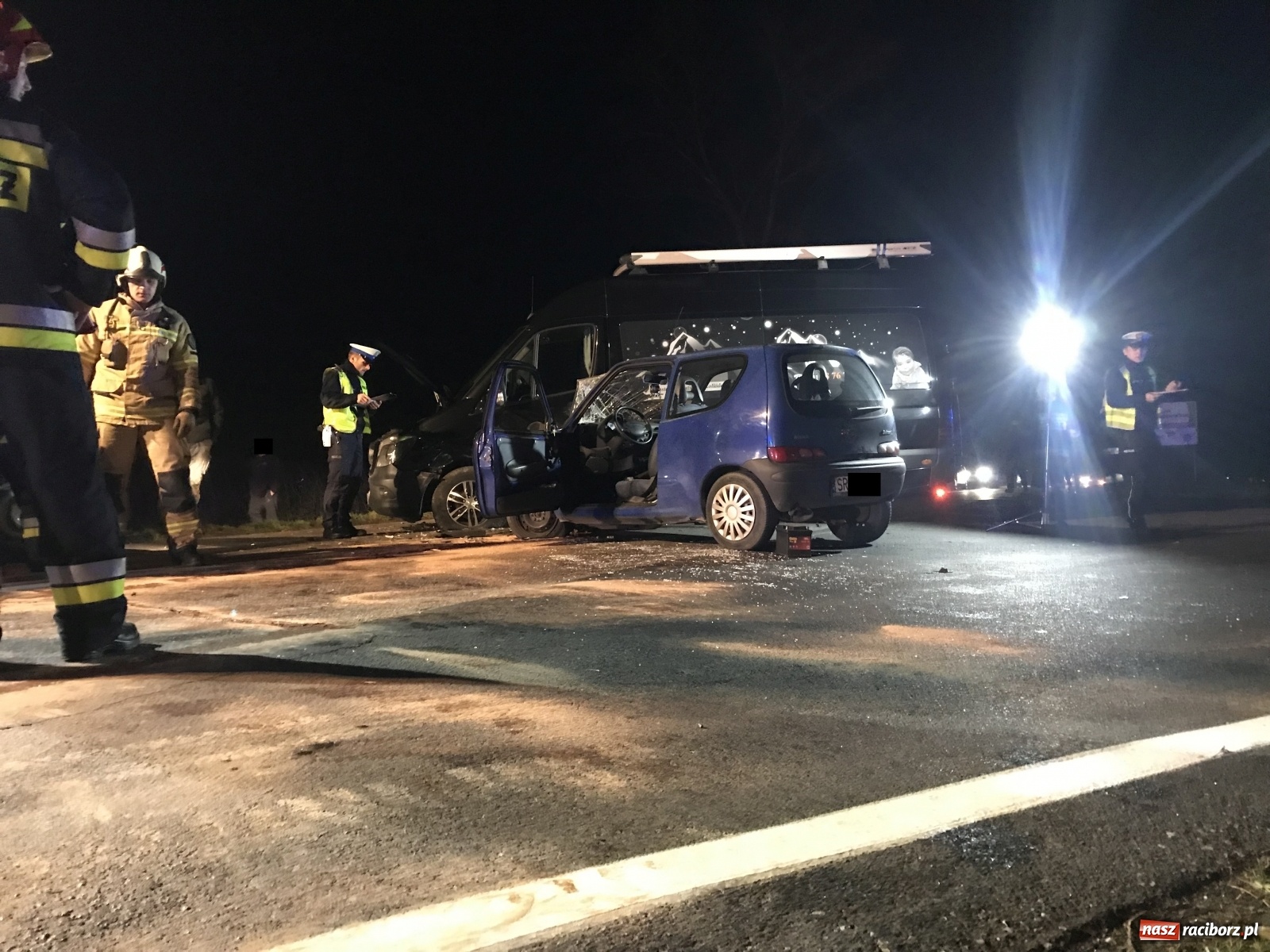 Zdjęcie w galerii na portalu naszraciborz.pl: Kierowca z Niemiec wymusił pierwszeństwo  wiadomości z regionu