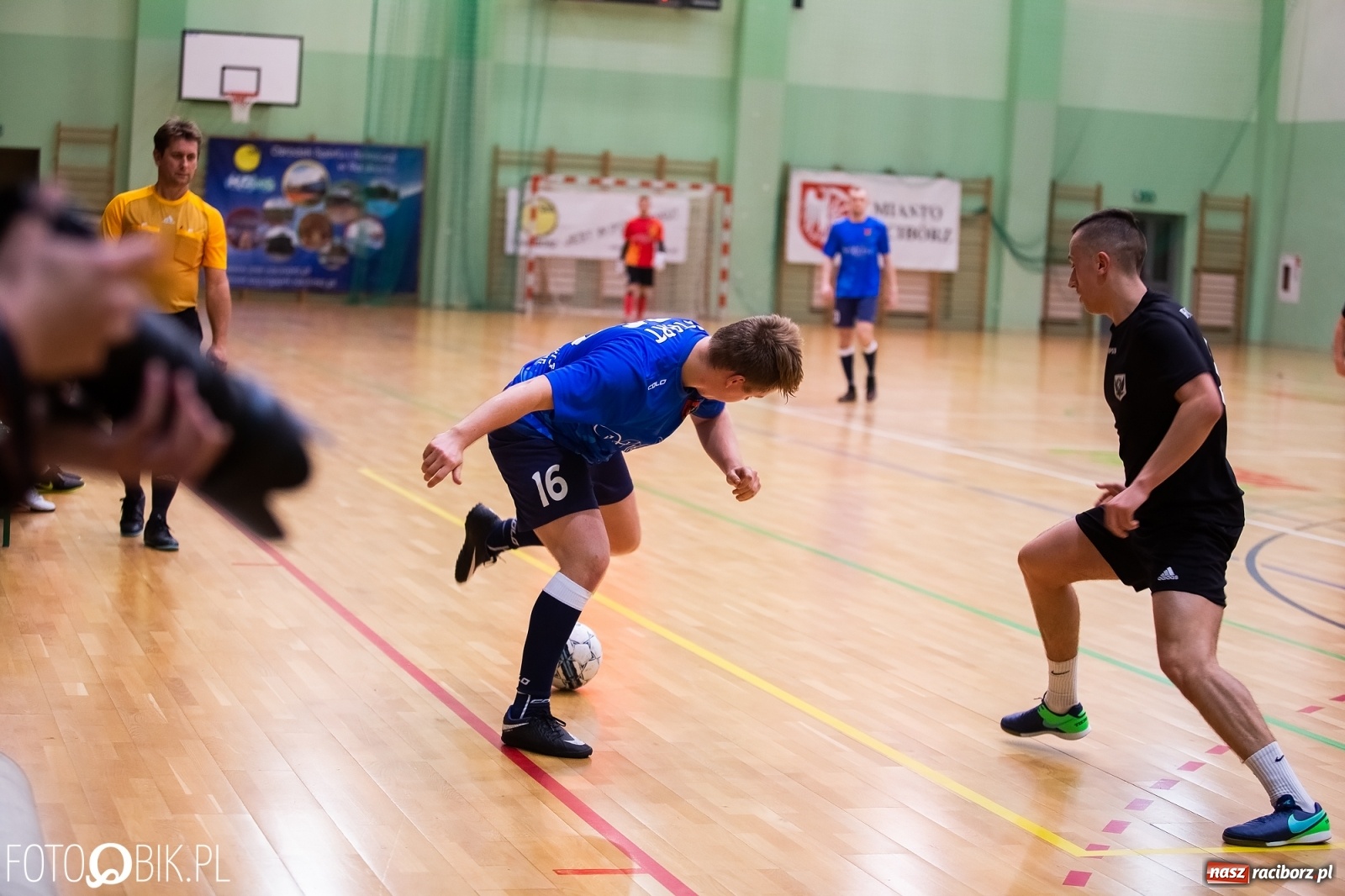 Zdjęcie w galerii na portalu naszraciborz.pl: Ruszył drugi weekend HLPN. Grała I i II liga wiadomości z regionu