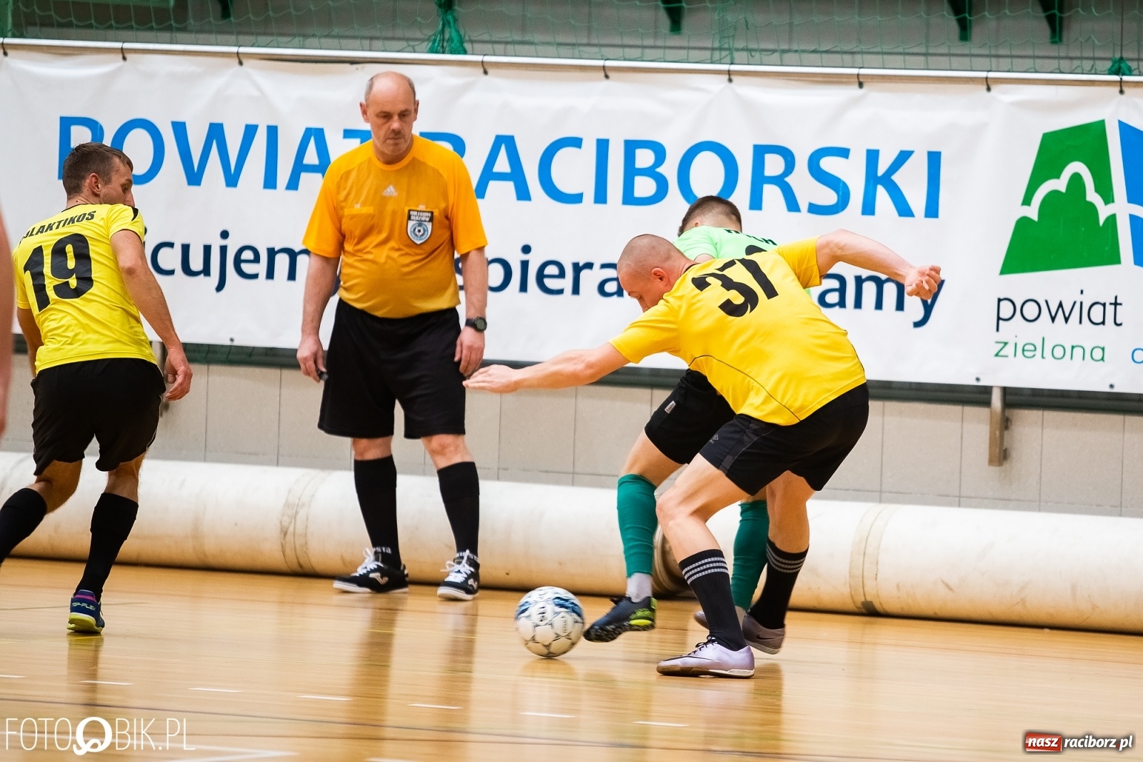 Zdjęcie w galerii na portalu naszraciborz.pl: Ruszył drugi weekend HLPN. Grała I i II liga wiadomości z regionu