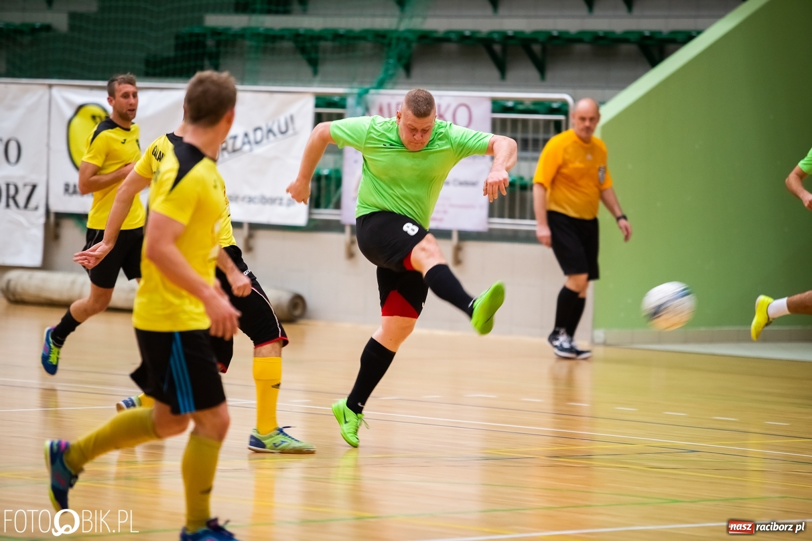 Zdjęcie w galerii na portalu naszraciborz.pl: Ruszył drugi weekend HLPN. Grała I i II liga wiadomości z regionu