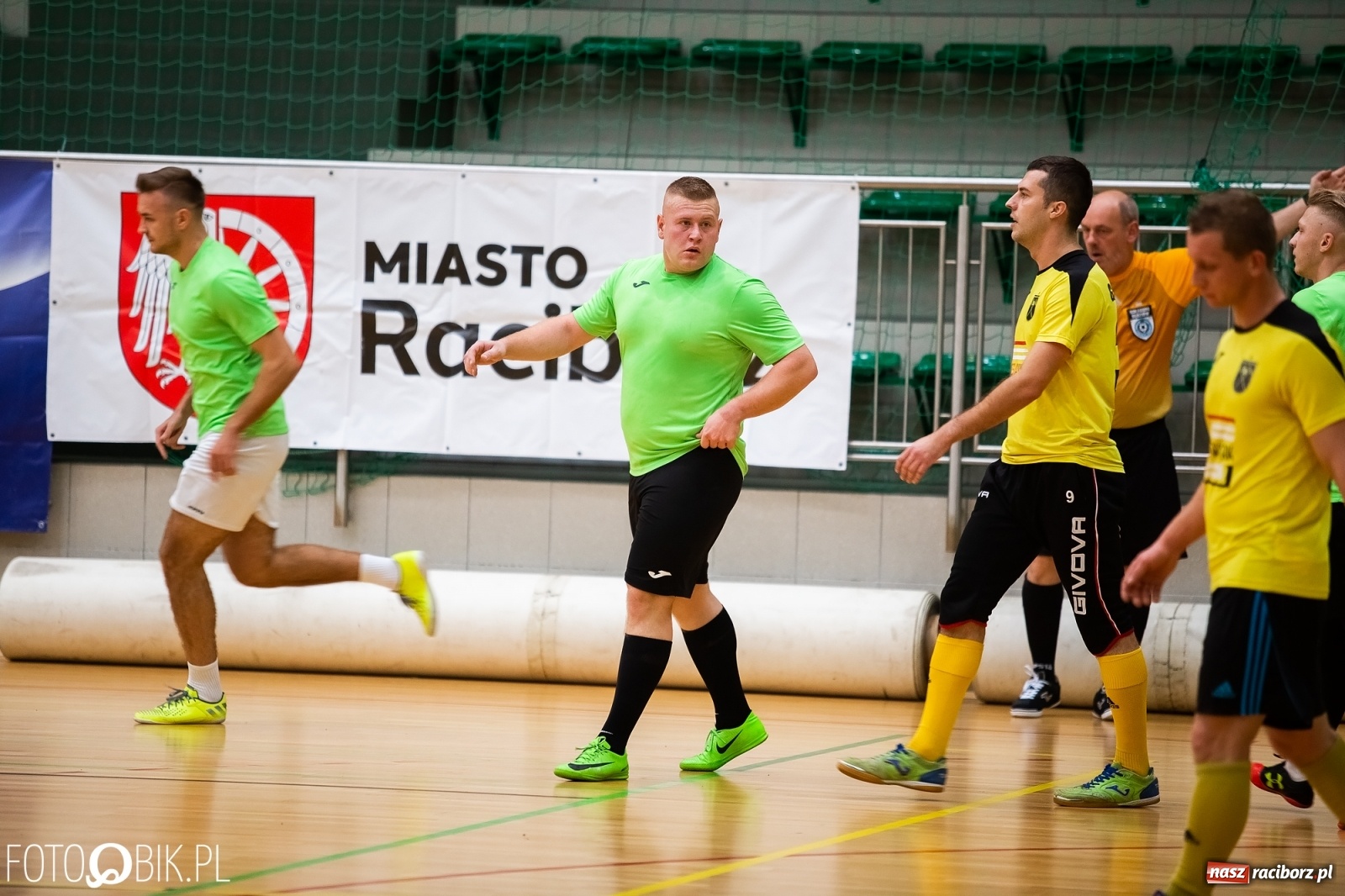 Zdjęcie w galerii na portalu naszraciborz.pl: Ruszył drugi weekend HLPN. Grała I i II liga wiadomości z regionu