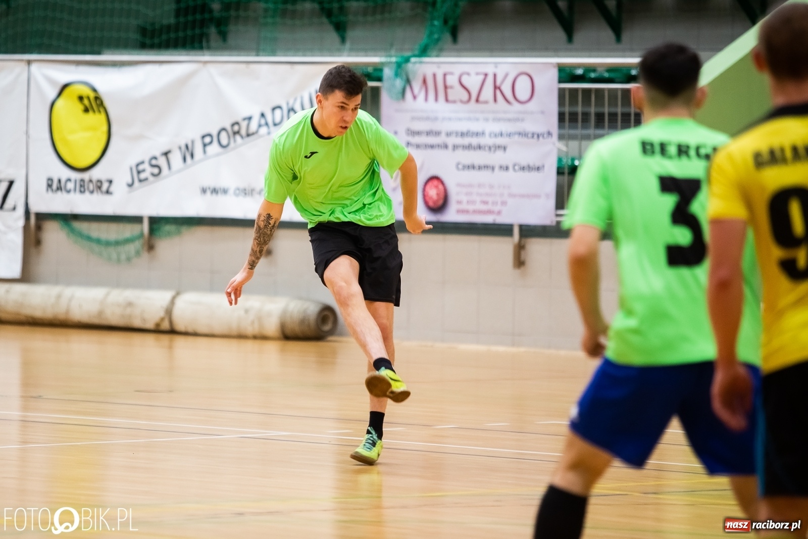 Zdjęcie w galerii na portalu naszraciborz.pl: Ruszył drugi weekend HLPN. Grała I i II liga wiadomości z regionu