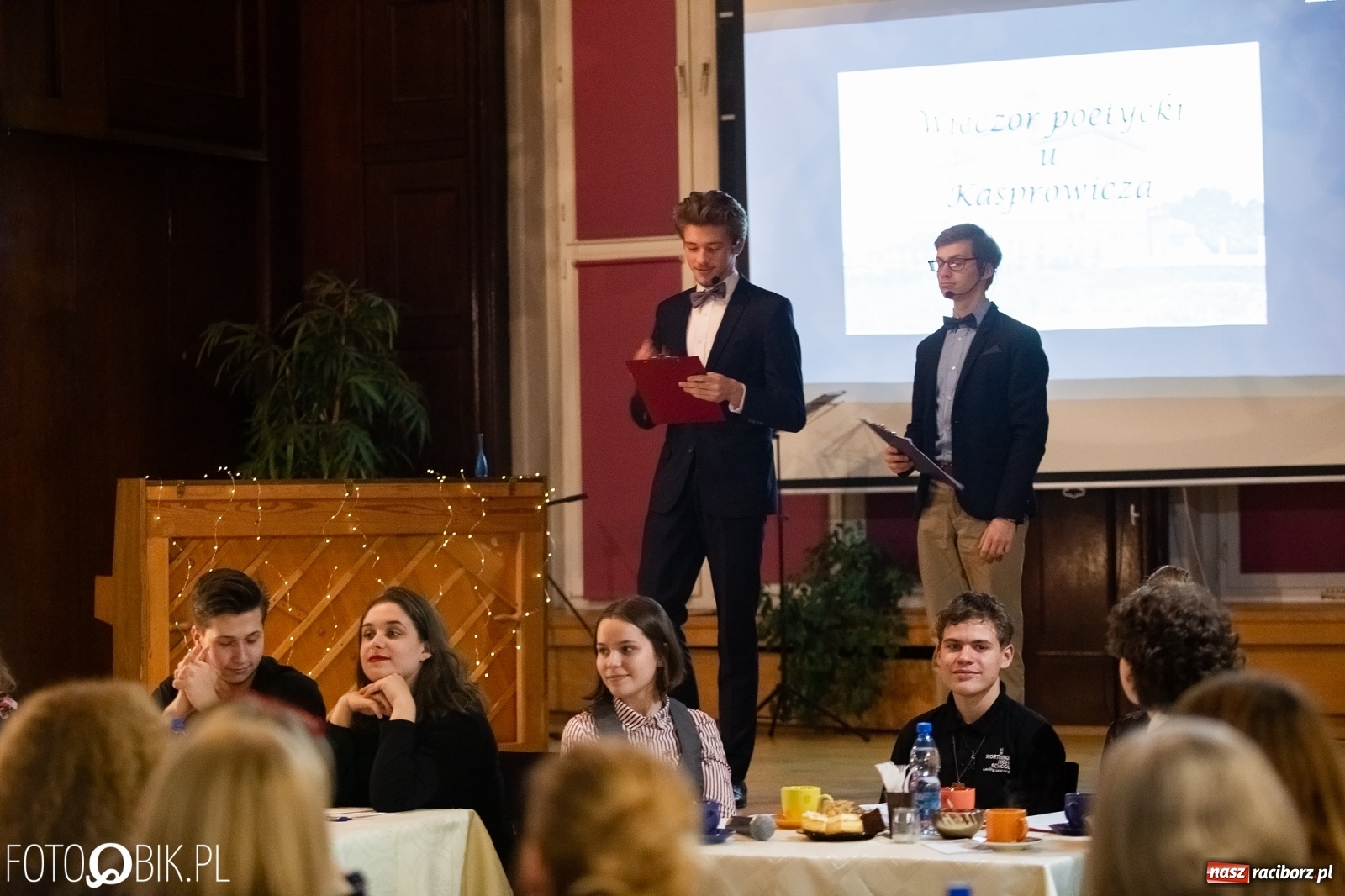Zdjęcie w galerii na portalu naszraciborz.pl: Spotkanie z poezją w Kasprowiczu wiadomości z regionu