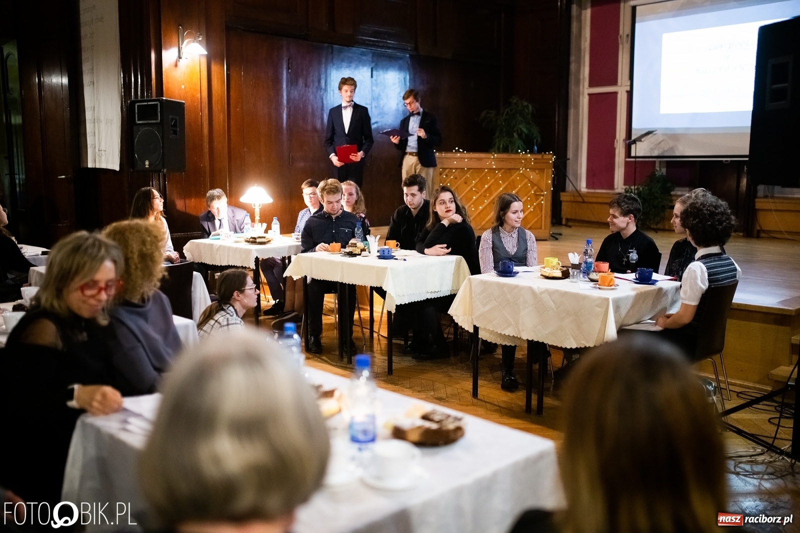 Zdjęcie w galerii na portalu naszraciborz.pl: Spotkanie z poezją w Kasprowiczu wiadomości z regionu