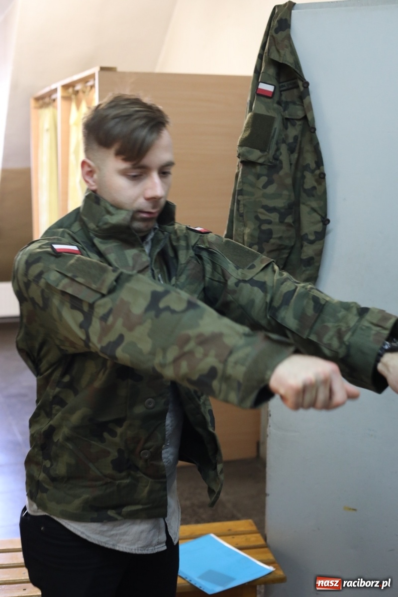 Zdjęcie w galerii na portalu naszraciborz.pl: Tak wygląda dziś na Śląsku początek służby wojskowej  wiadomości z regionu