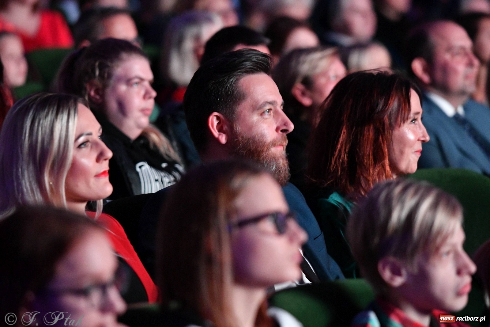 Zdjęcie w galerii na portalu naszraciborz.pl: Gala z okazji raciborskich Ogólnopolskich Obchodów Dni Praw Dziecka [FOTO i WIDEO] wiadomości z regionu