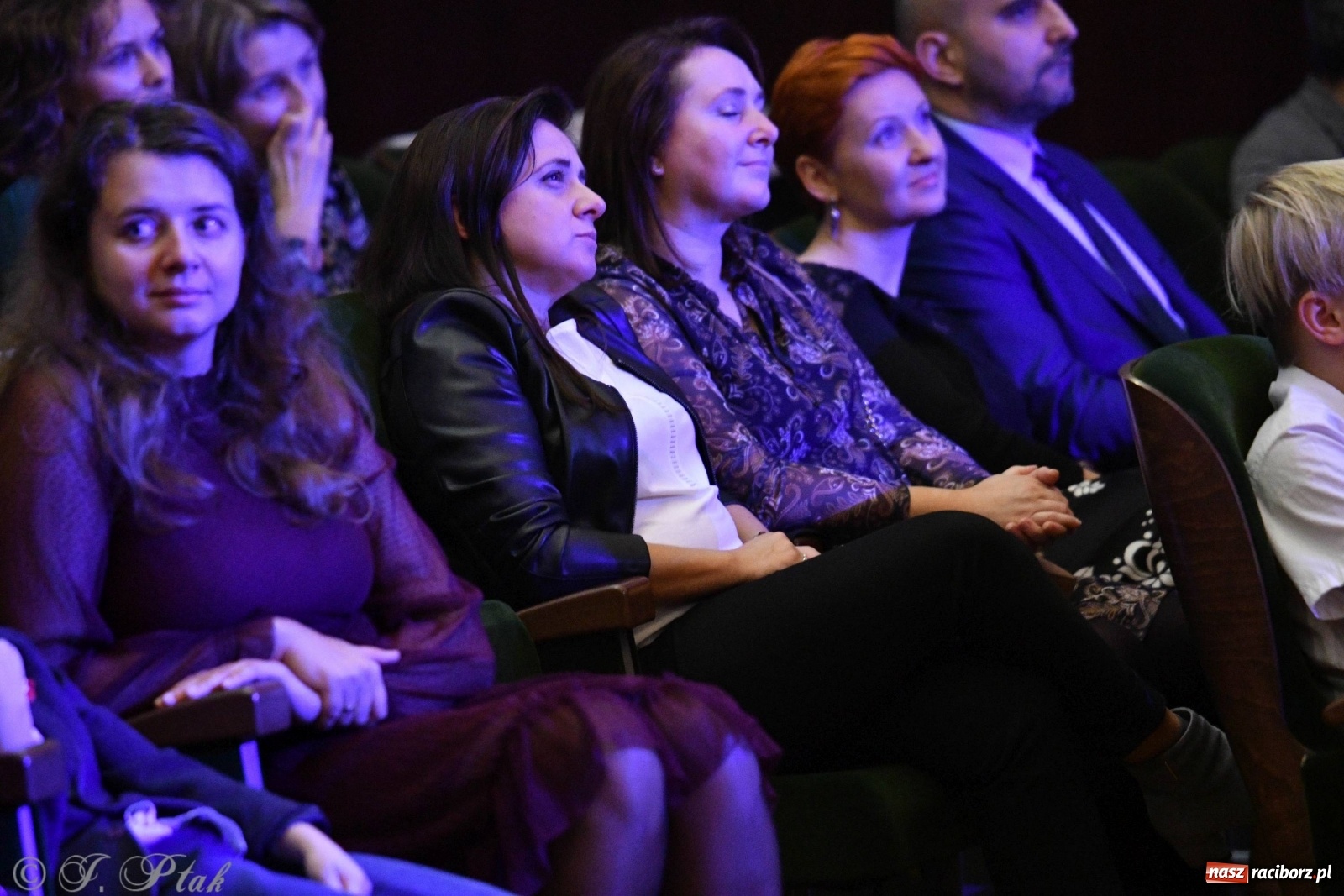 Zdjęcie w galerii na portalu naszraciborz.pl: Gala z okazji raciborskich Ogólnopolskich Obchodów Dni Praw Dziecka [FOTO i WIDEO] wiadomości z regionu