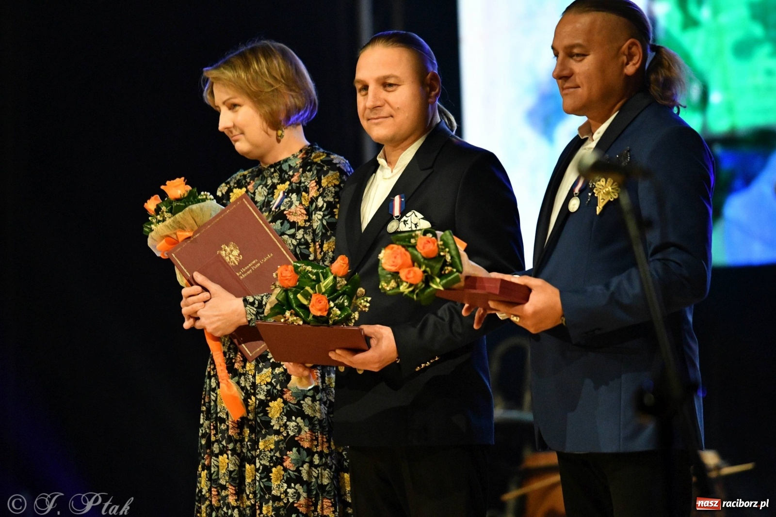 Zdjęcie w galerii na portalu naszraciborz.pl: Gala z okazji raciborskich Ogólnopolskich Obchodów Dni Praw Dziecka [FOTO i WIDEO] wiadomości z regionu