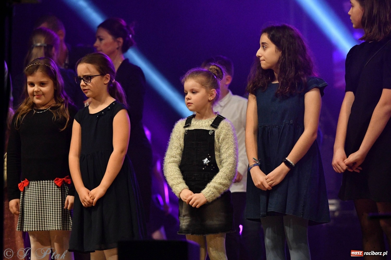 Zdjęcie w galerii na portalu naszraciborz.pl: Gala z okazji raciborskich Ogólnopolskich Obchodów Dni Praw Dziecka [FOTO i WIDEO] wiadomości z regionu